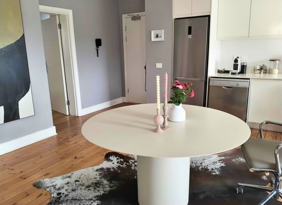 To Let 2 Bedroom Property for Rent in Green Point Western Cape